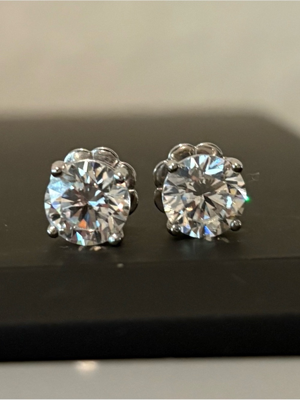 Bethenny Frankel x Anna Zuckerman Just Like Diamonds 4 Carat Studs - Picture 2 of 6